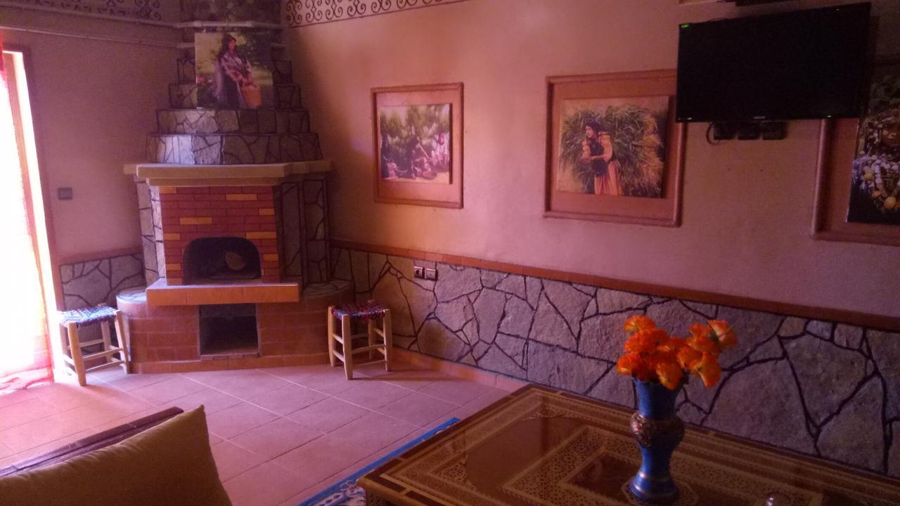 La Kasbah De Dades Panzió Boumalne Kültér fotó
